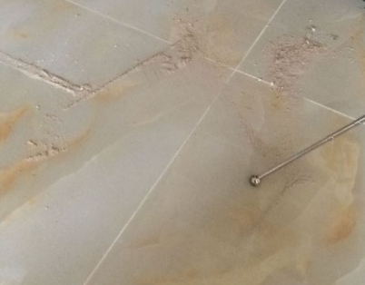 马龙瓷砖空鼓维修公司分享粘合剂选择不当在瓷砖铺贴过程中可能导致以下问题